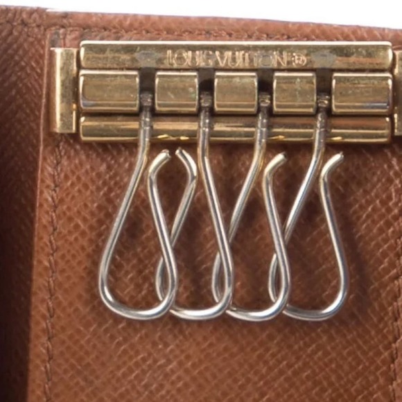 LOUIS VUITTON Vintage Unisex Canvas Monogram 1998 Key Holder - Picture 3 of 3